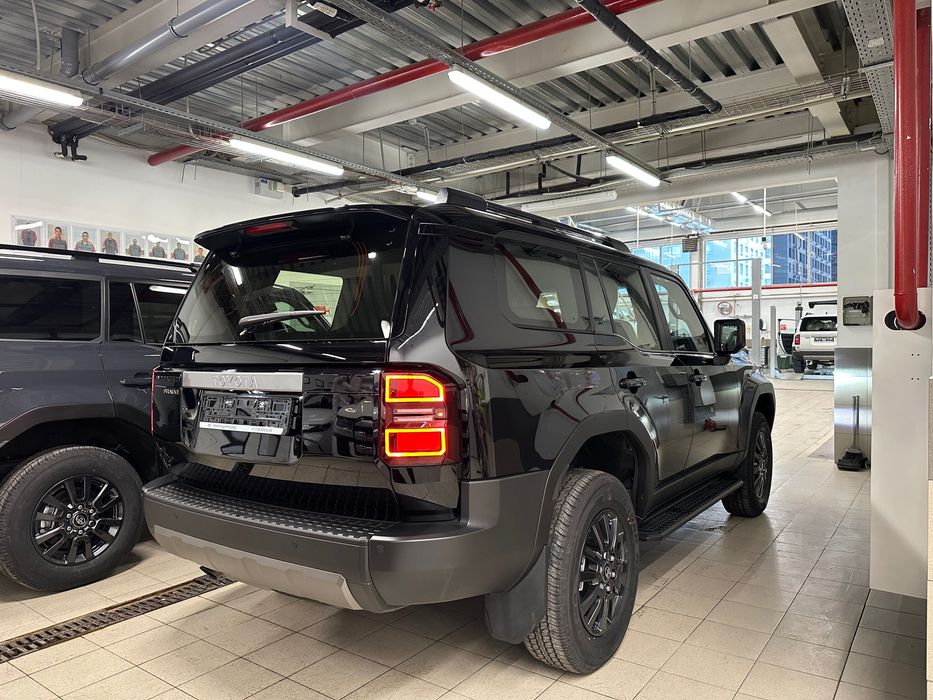 Land Cruiser 250