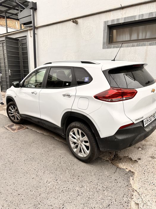 Chevrolet tracker 2 2025