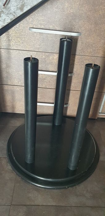 Suport pentru masa rotundă