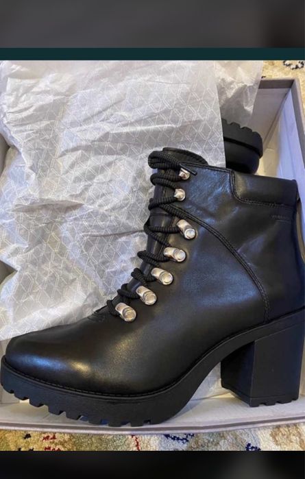 Ботильон очень удобный коданый размер 38