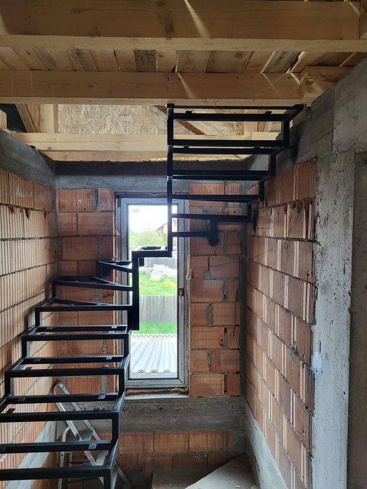 SCĂRI INTERIOARE si EXTERIOARE -Balustrade INOX, Metalice, Fier Forjat