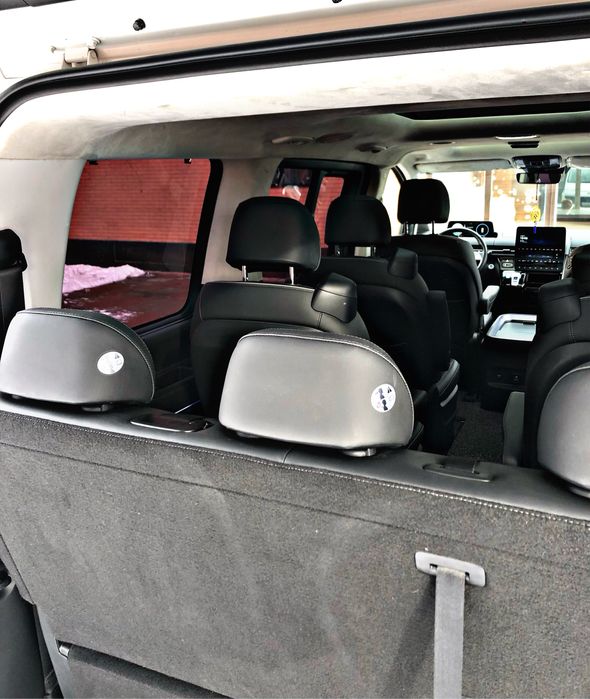 Hyundai Staria Lounge