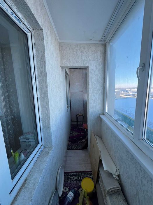 Продам 3-ком квартиру на Строителе