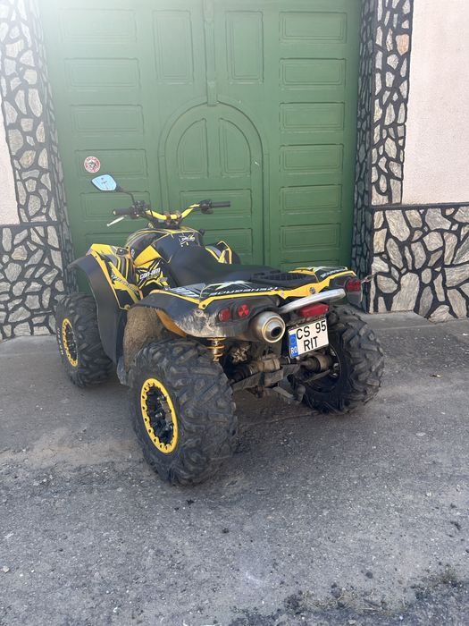 Can am Renegade 800 !!