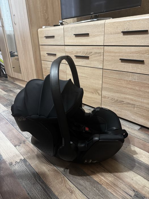 Стол за кола Britax Romer Baby Safe Pro i size
