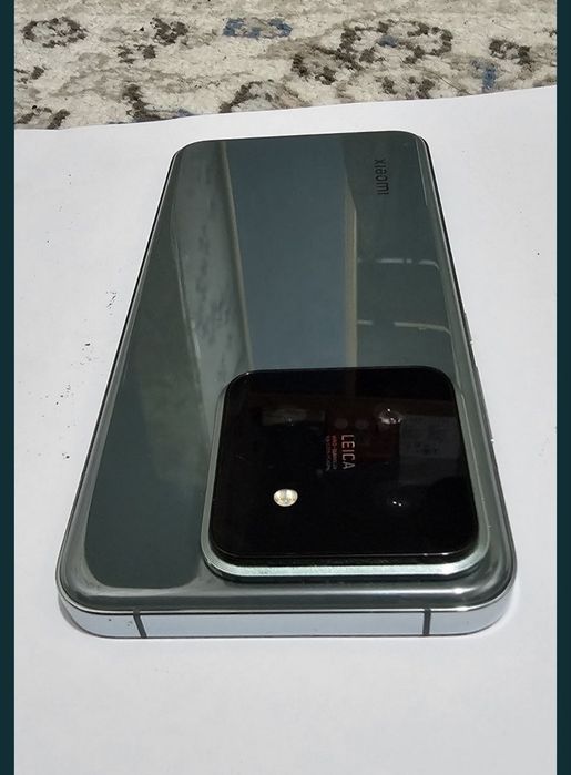 Xiaomi 14, 16-512
