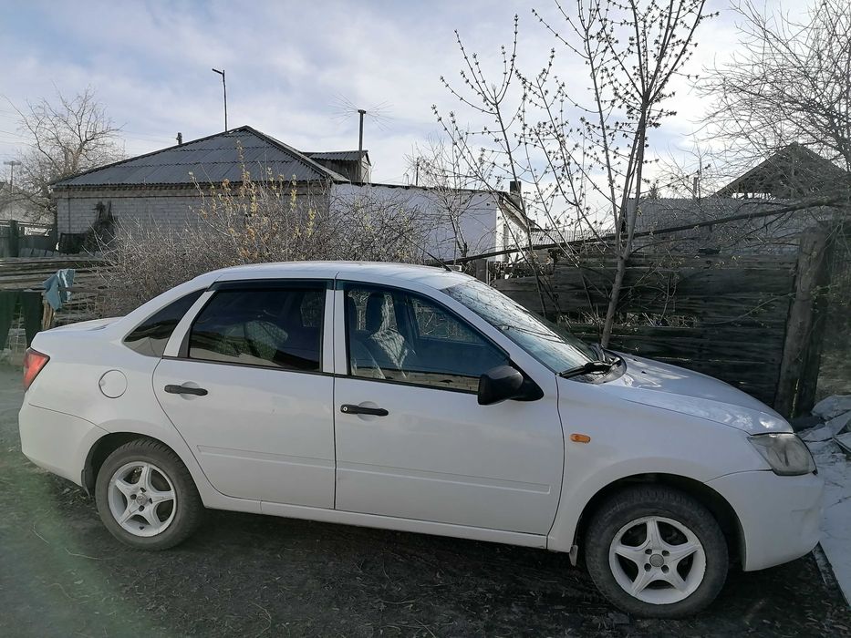 Продам машину, лада гранта