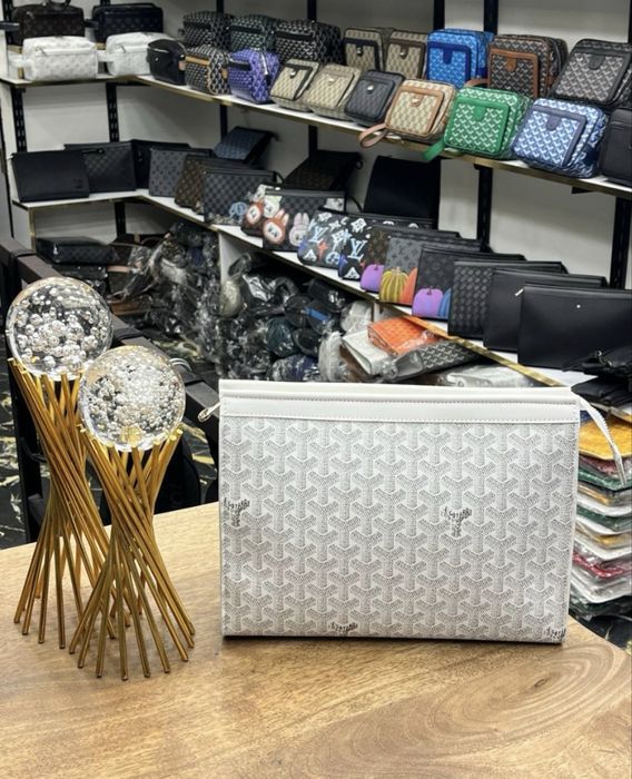 Goyard / чанти тип клъч
