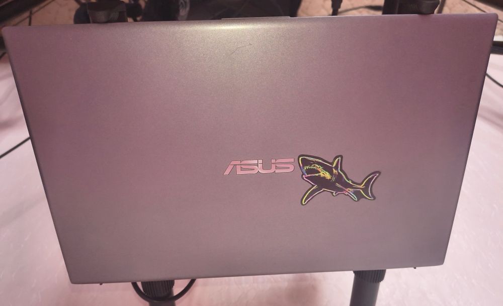 Asus Vivobook i5