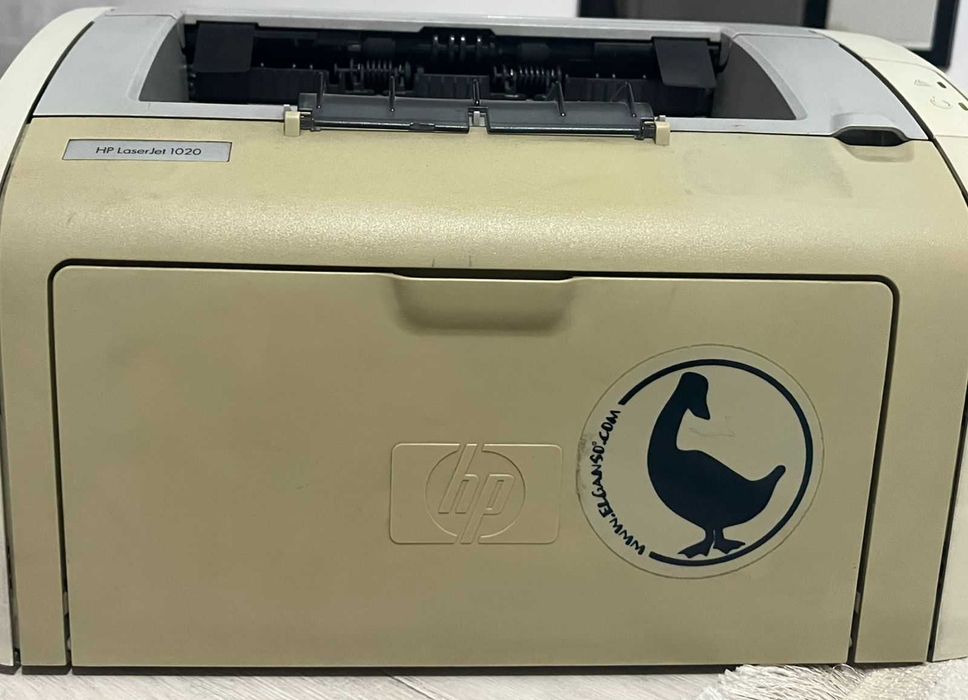 Б/y принтер HP Laser Jet 1020