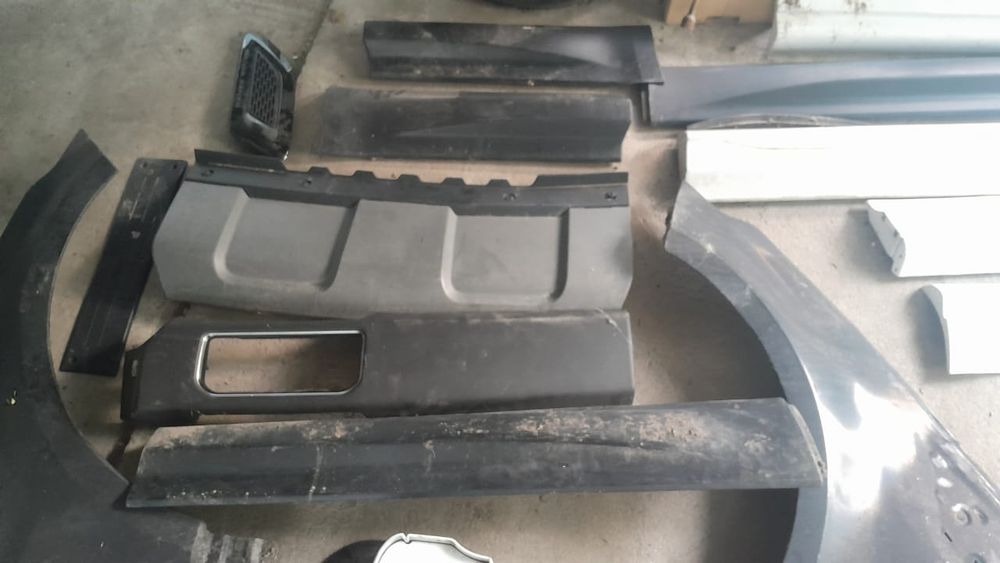 Запчасти на Range Rover Sport
