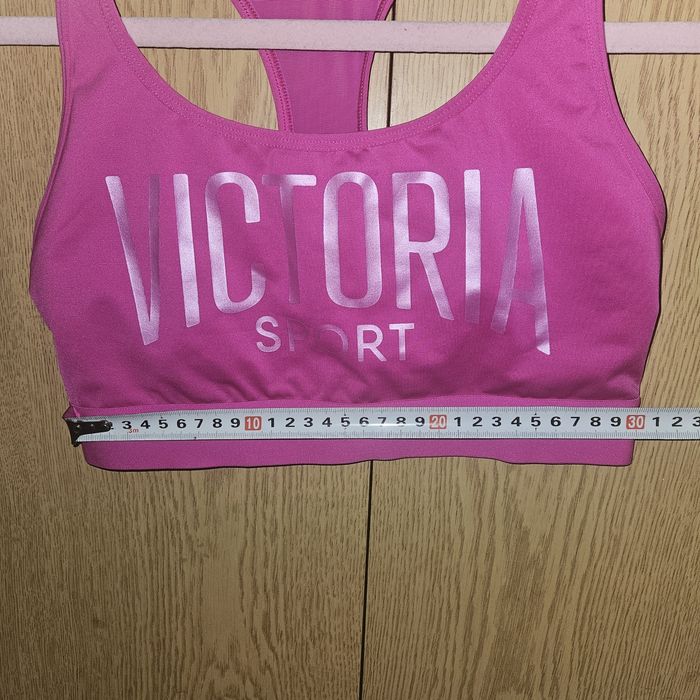 Бюстието Victoria secret оригинално