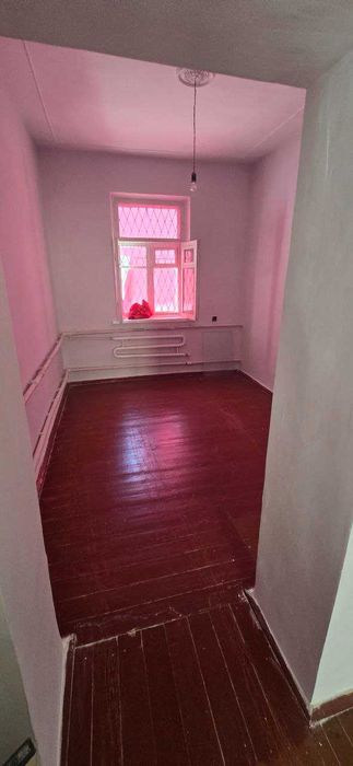 Дом в г. Янгиюле с участком