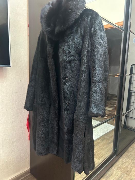 Продам норковую шубу