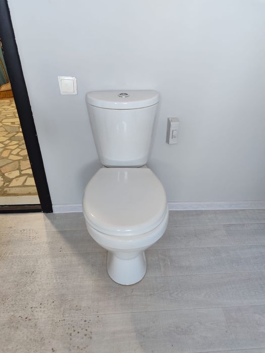 Продам унитаз БУ