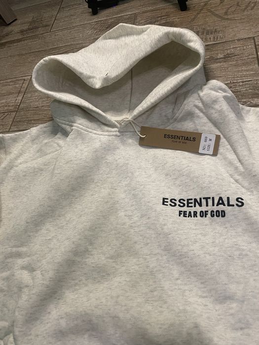 Trening Essentials Crem