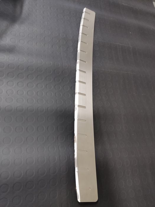 Протектор за задна броня за Тойота Камри след 2017г.