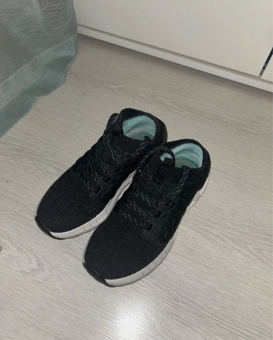 Adidasi Under Armour, Marimea 38,5