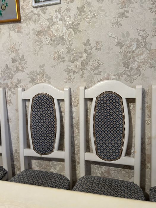 стол со стульями, комплект для гостиной