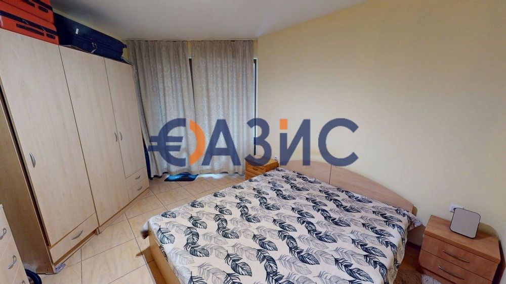 Продава се Двустаен апартамент в к.к. Слънчев бряг - 64 кв.м за 757 €/кв.м - Снимка #3
