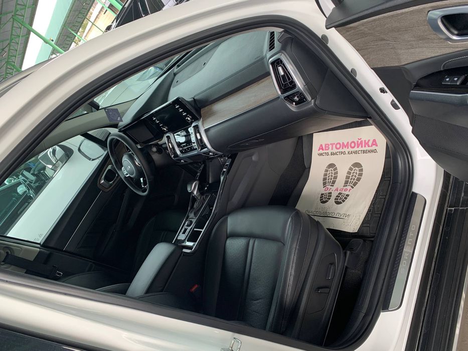 Sorento 2023 yil 7 o’rindiqli