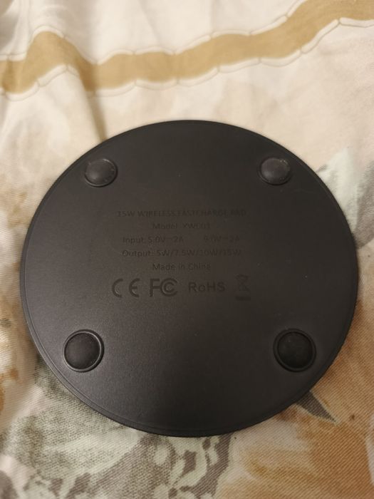 Продам беспроводную зарядку от infinix