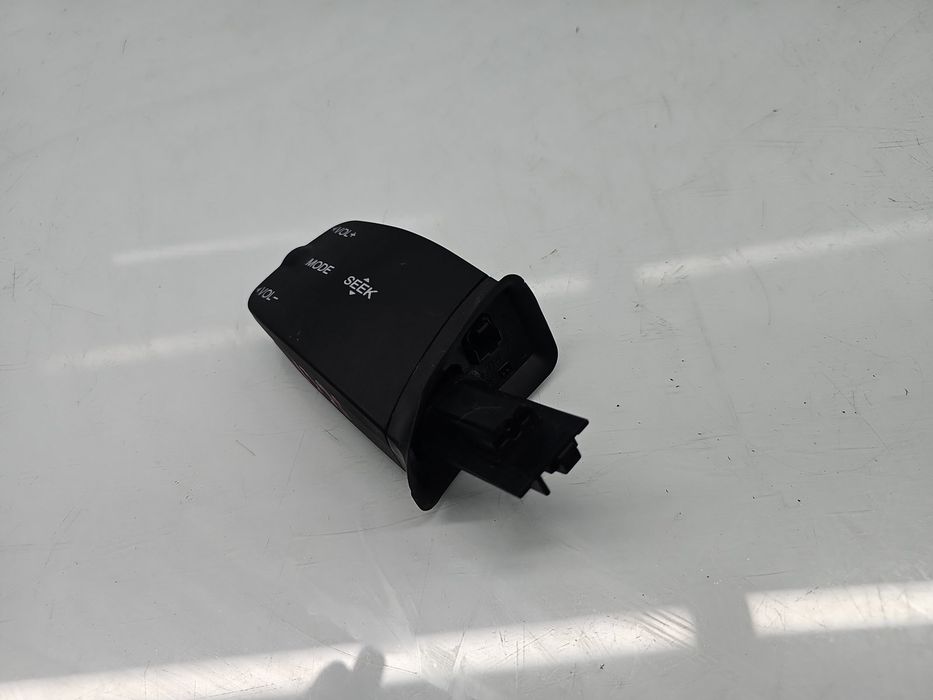 Comenzi volan Ford Focus 2 (DA) [Fabr 2004-2012] 3M5T-14K147AD