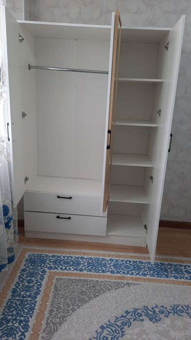 Продается.подросковая.шкаф