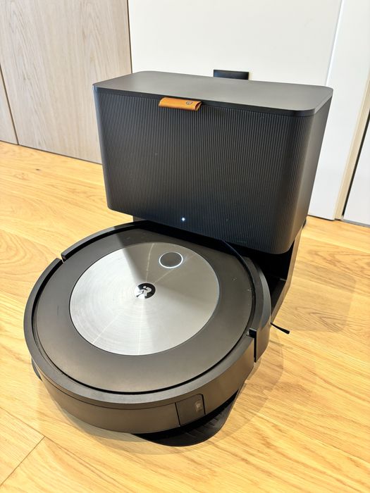 iRobot Roomba® j7+