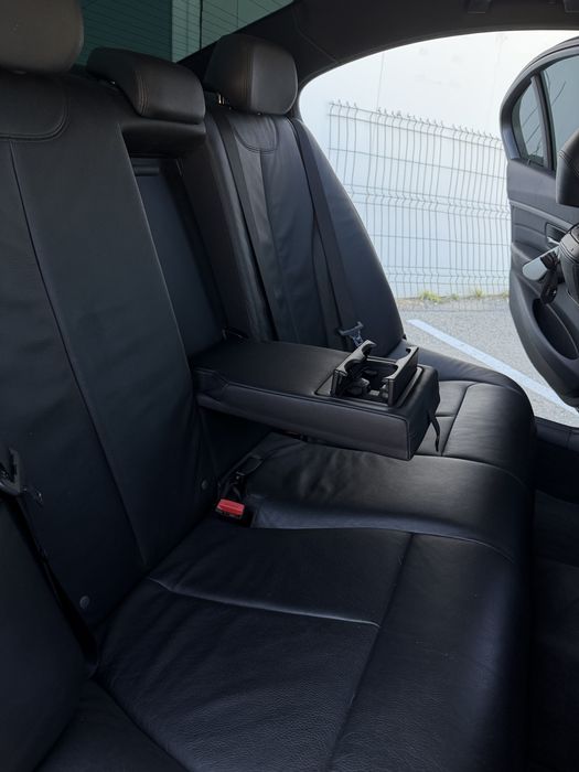 Bmw f 30 318D, AUTOMAT. Negociabil