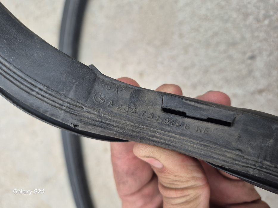 Дверные уплотнители Mercedes w203