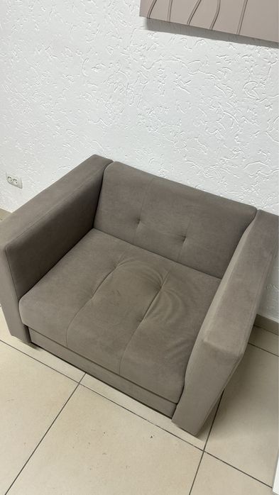 Продам 2 кресла для дома или офиса