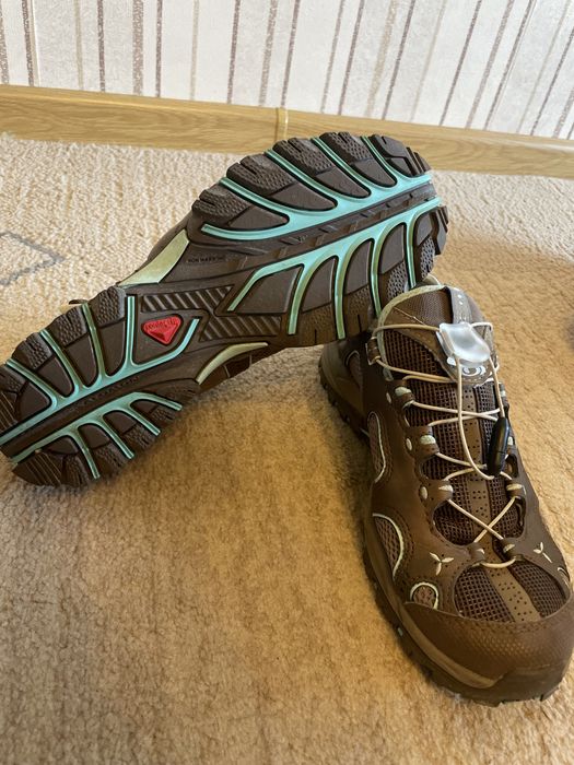 Туристически обувки SALOMON
