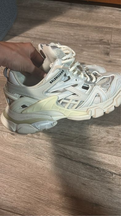 Balenciaga track2, Guess, Wrangler Michael kors