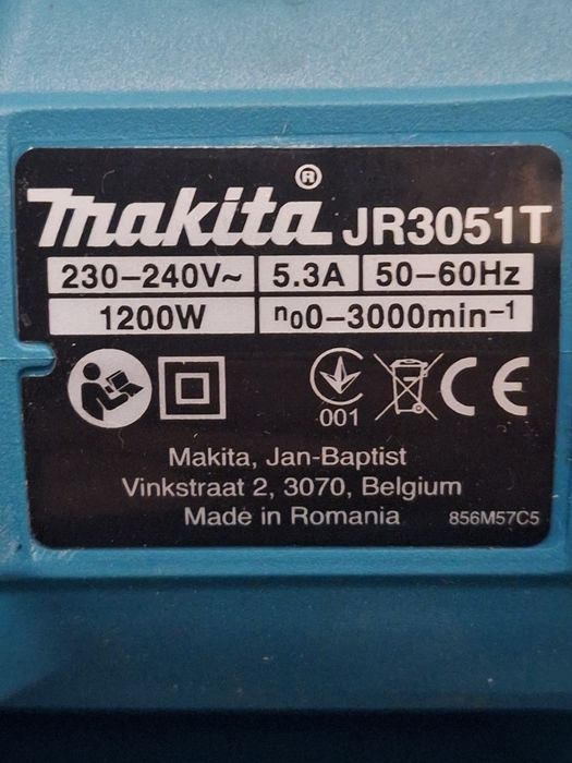 НОВ Комплект Саблен Трион Makita JR3051TK (1200W) + 3бр. Ножове в Куфар