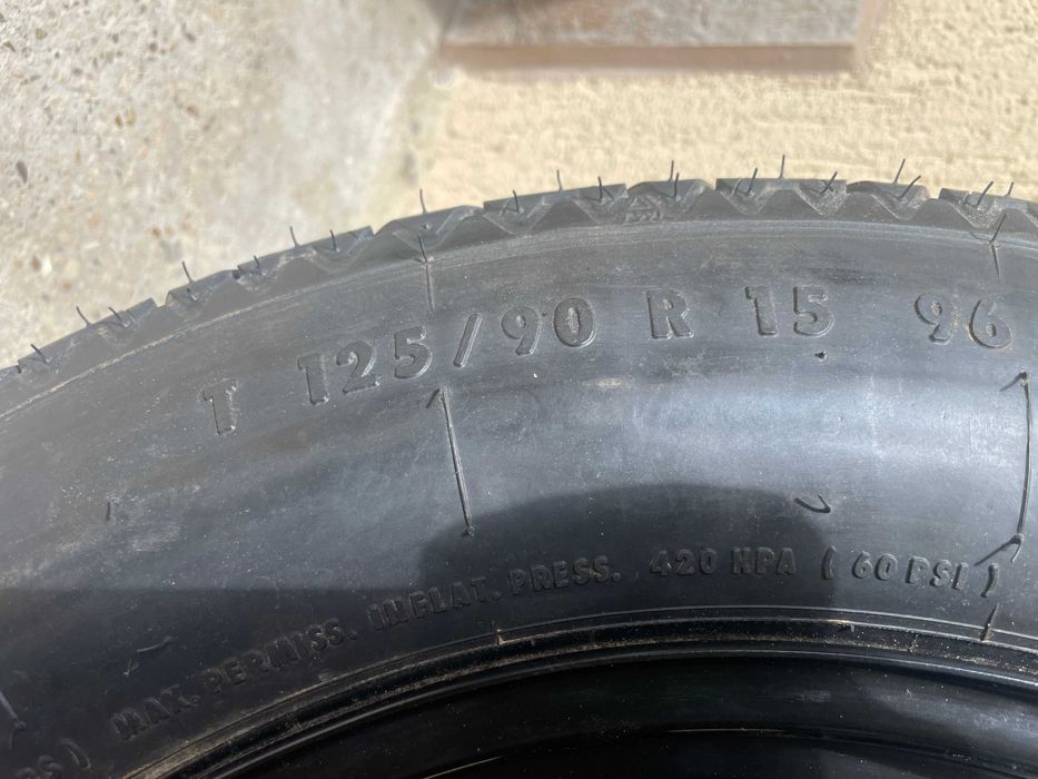 Патерица Резервна гума  T 125/90 R15