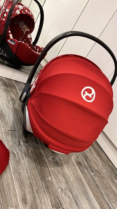Стол за кола Cybex Cloud Z i-Size Jeremy Scott Petticoat red dark