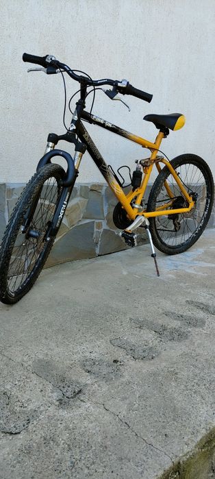 Vând bicicleta utilizate