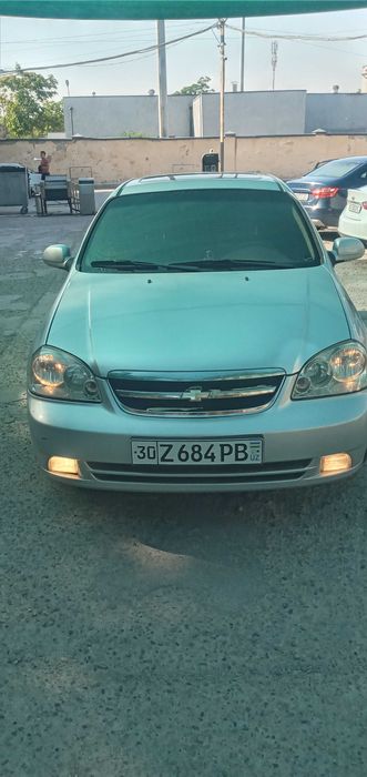 Lasetti 2010-yil 1.8 aftamat