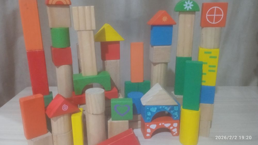 Продам 4 вида конструктора в одни руки