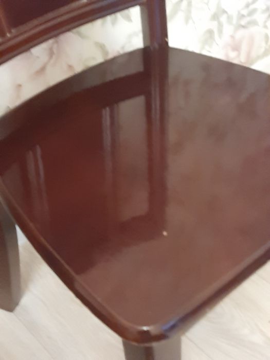 Стол сатылады Продается