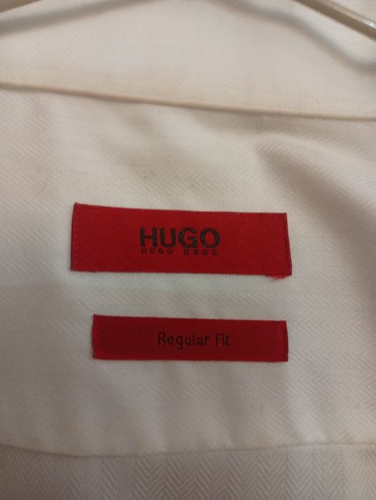 OFERTA URGENT Hugo boss cămașă super oferta