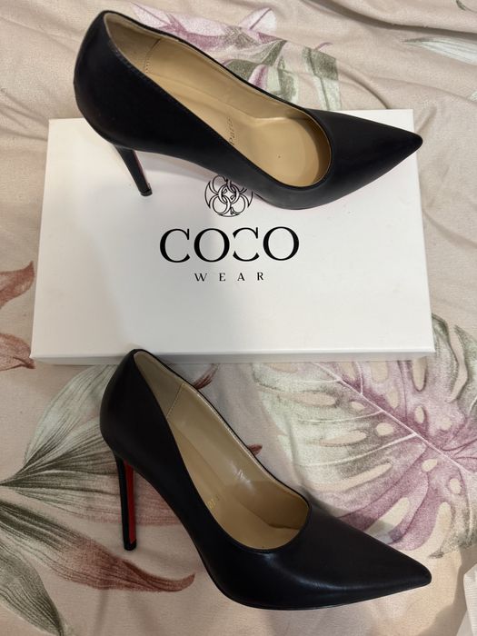 Продаю туфли на шпильке