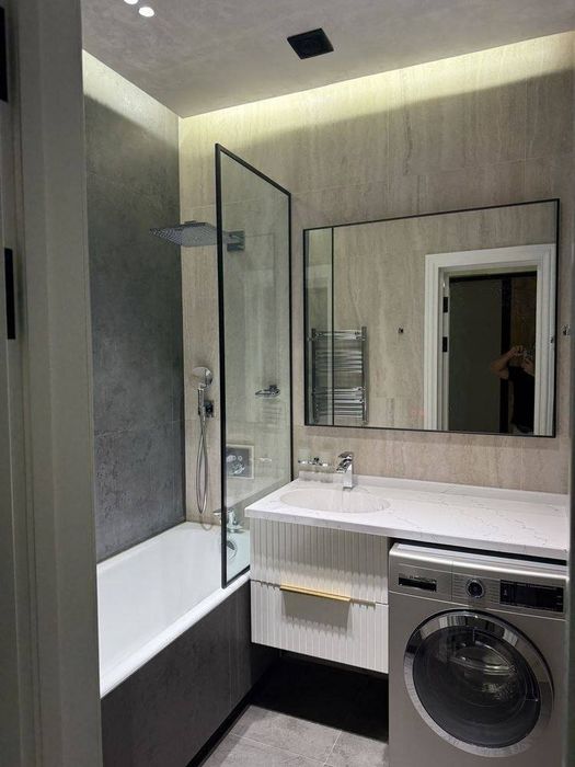Продается 3х ком квартира, ЖК Дипломат, ор-р: ул. Нукусская, 123м²
