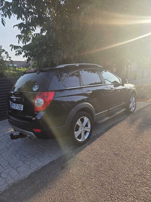 CHEVROLET Captiva