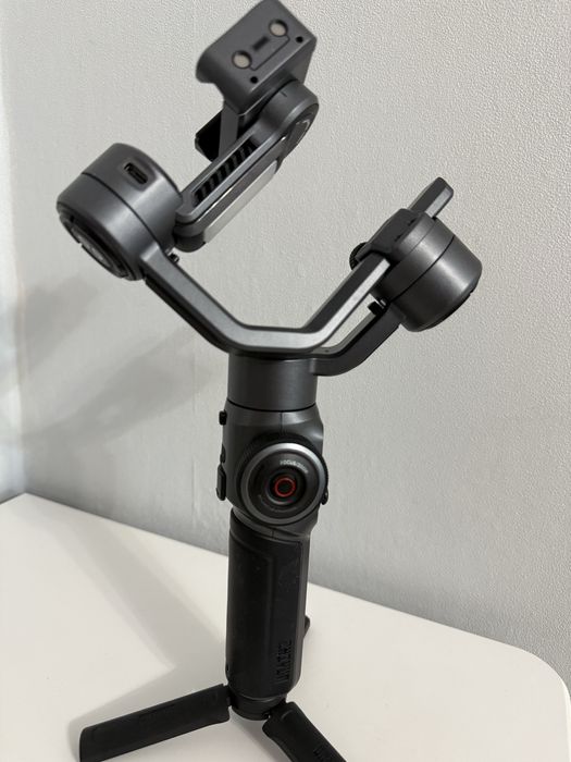 Продам стедиком. Стабилизатор на телефон