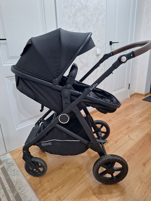 Коляска прогулочная kidilo