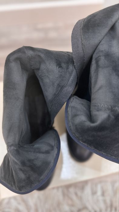 Продам осенние сапоги