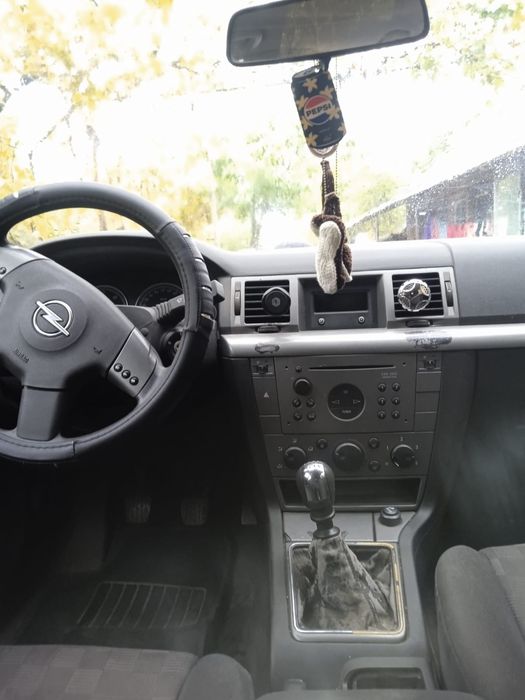 Vând Opel Vectra c