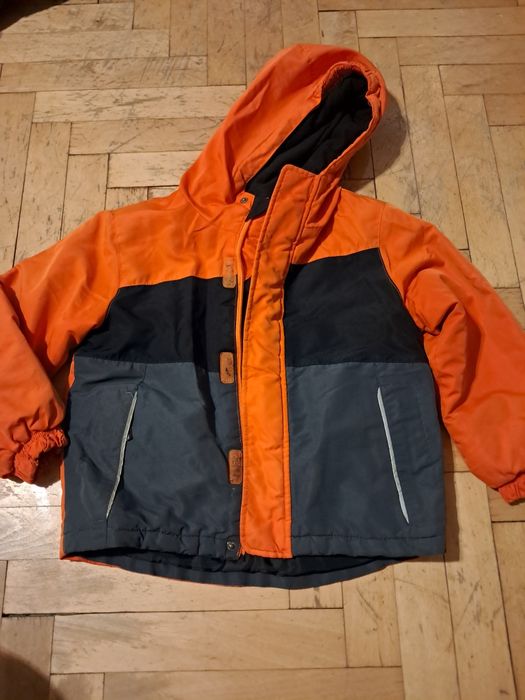 Якета 110-116б-  общо 7€